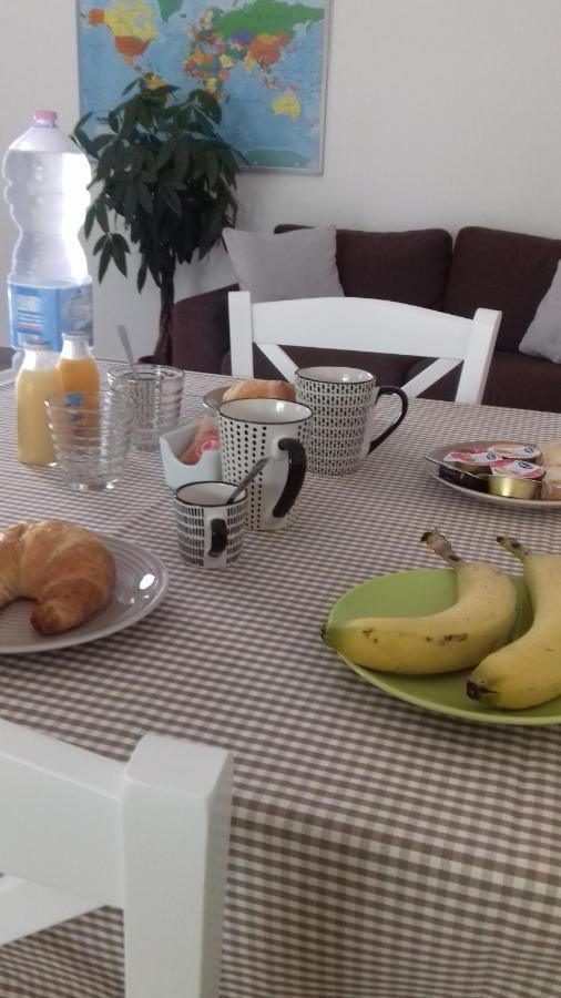 B&B Agata E Gli Altri Tortolì Exteriör bild